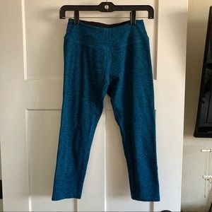 Beyond Yoga Space Dye Capri Leggings in Blue